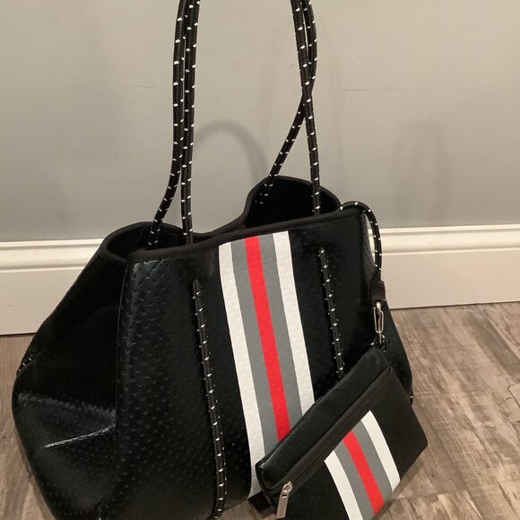 Large Neoprene Weekender Travel Handbag Tote with Matching Coin Purse NEW - Picture 6 of 9